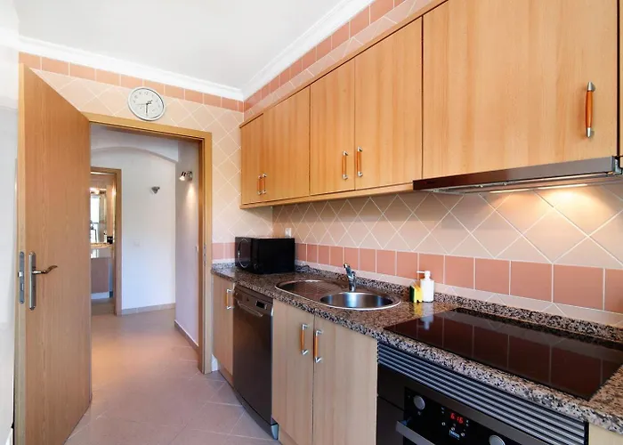 Palm Paradise Salgados * אלבופיירה